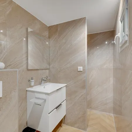 Apartmanhotel Le Bellevue 4*