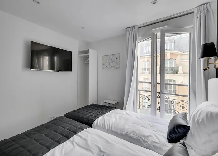 Le Bellevue 4* Parigi